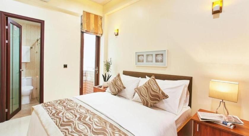 Lonuveli Hotel Hulhumale Exterior photo